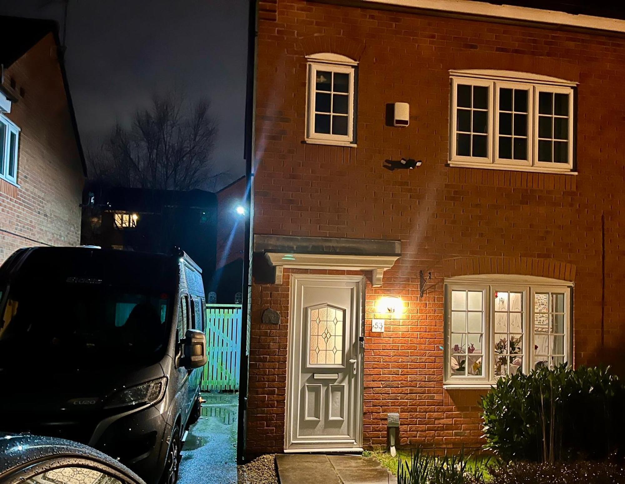 Holiday home In Our Sleeps 5 In 2 Double & 1 Single Bedrooms *