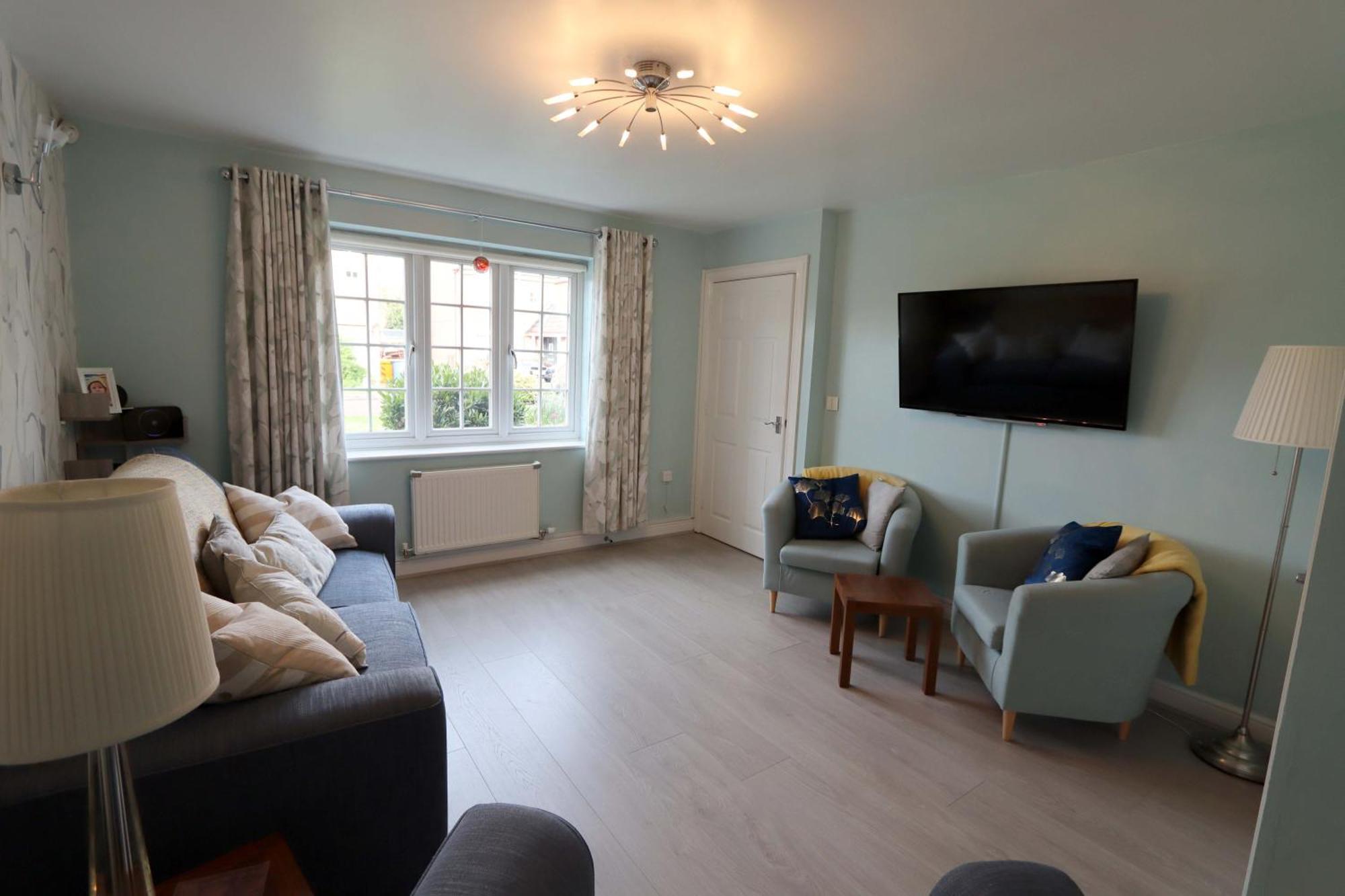 Holiday home In Our Sleeps 5 In 2 Double & 1 Single Bedrooms *