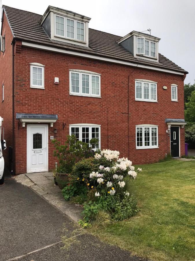 Holiday home In Our Sleeps 5 In 2 Double & 1 Single Bedrooms
